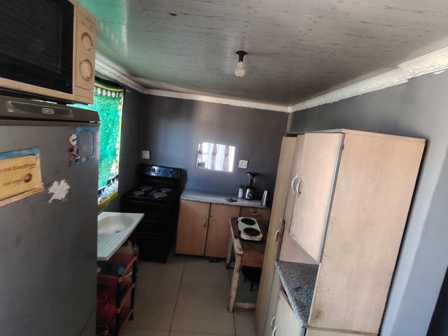 4 Bedroom Property for Sale in Mbekweni Eastern Cape